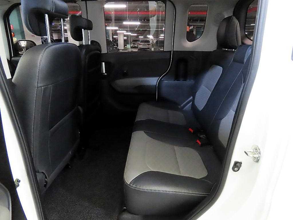 KIA Ray - Vista 7