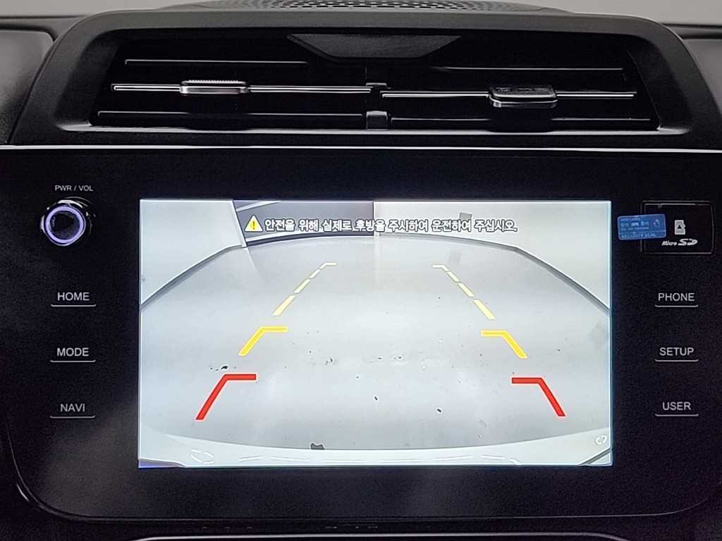 Ssangyong Tivoli 2024 Blanco - Importación desde Corea - HF Imports Iquique - Foto 15