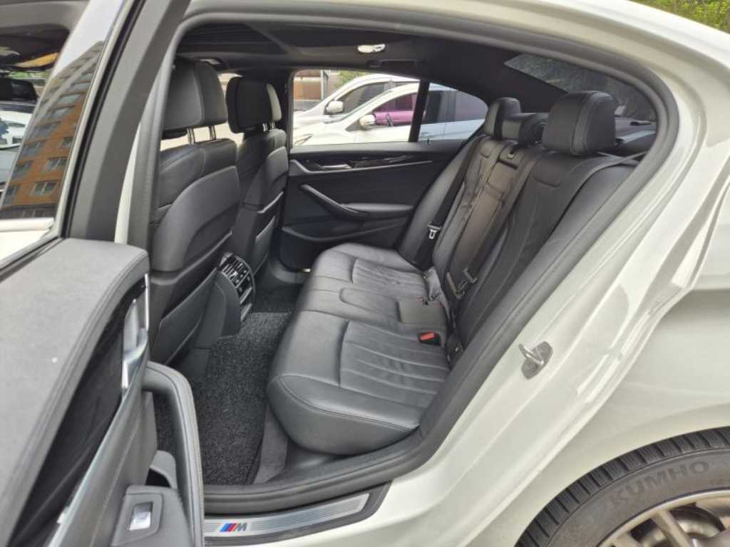 BMW 5 Series - Vista 9