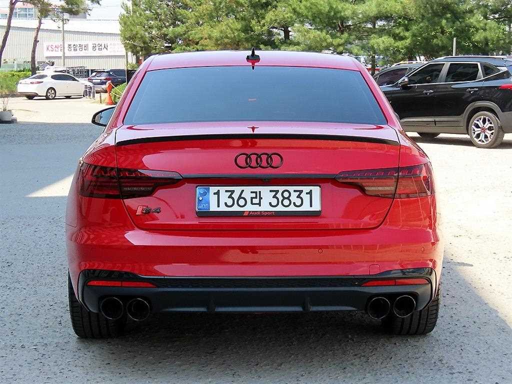 Audi S4 - Vista 4