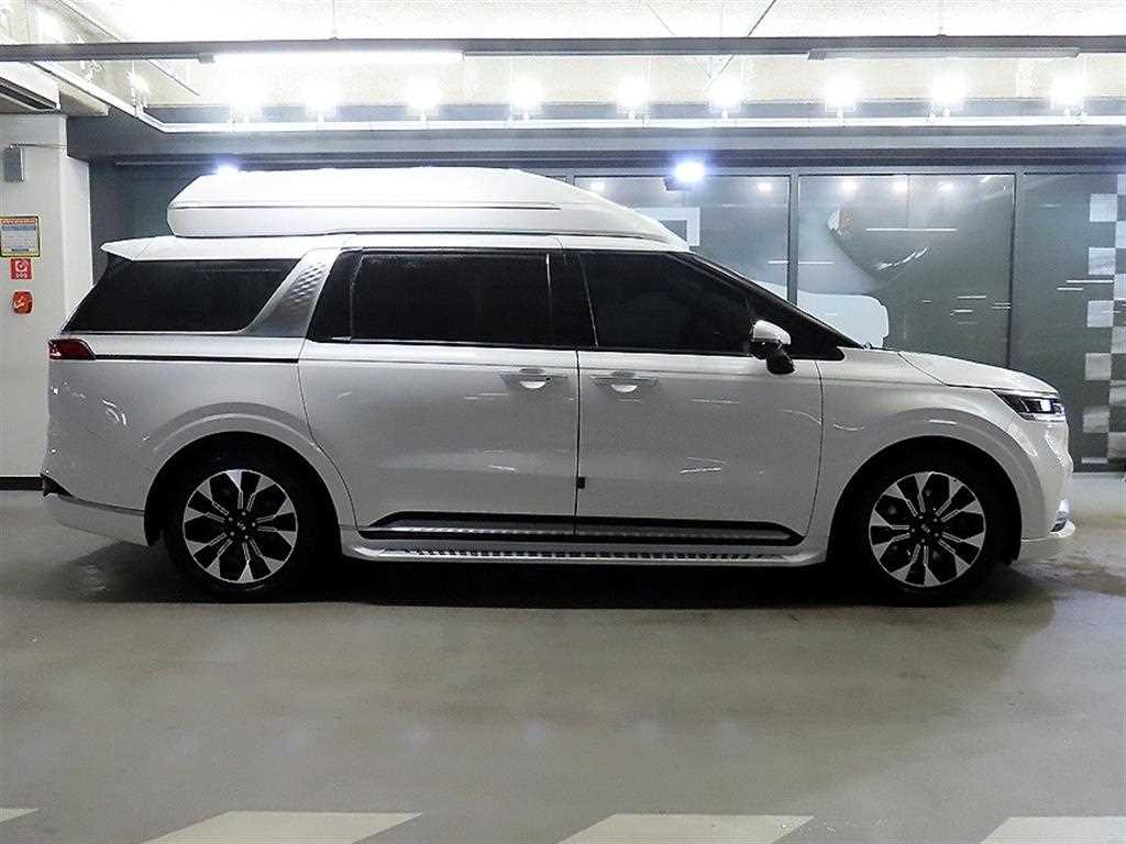 KIA Carnival - Vista 3