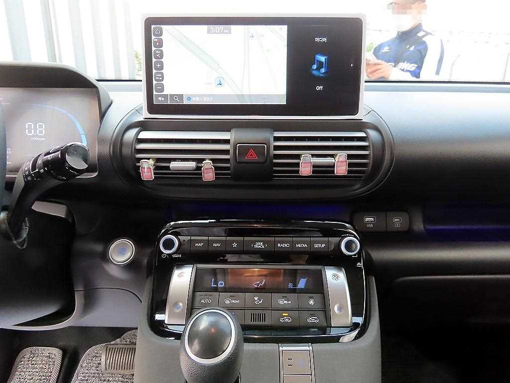 HYUNDAI Casper - Vista 10