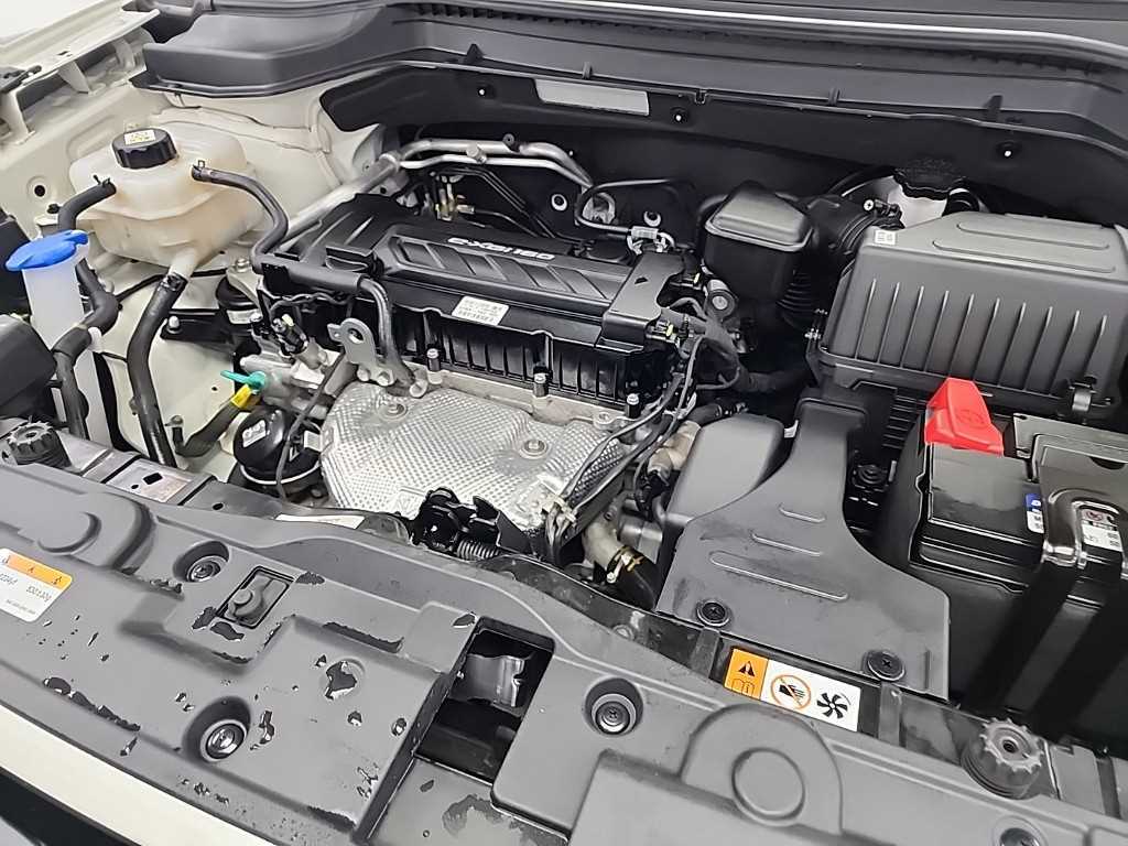 Ssangyong Tivoli - Vista 5