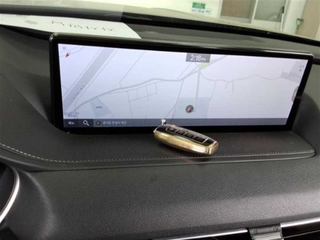 Genesis G80 - Vista 6