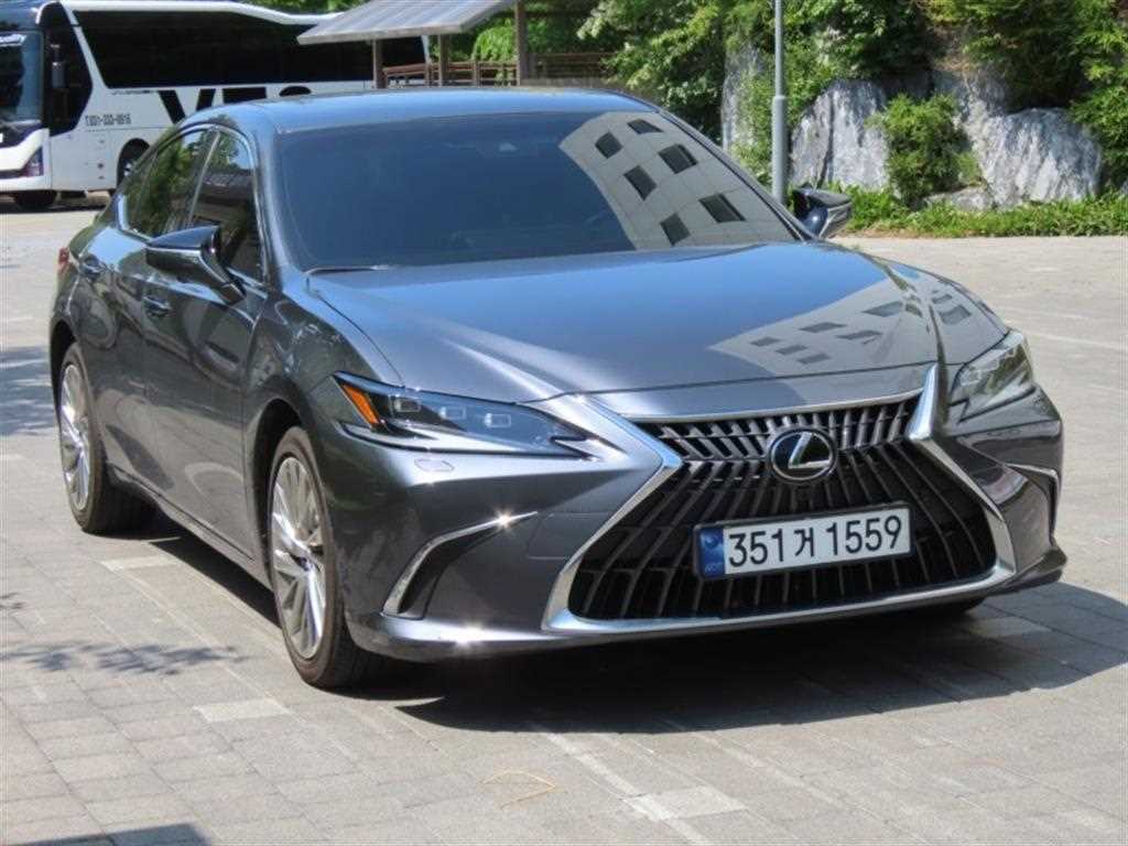 Lexus ES - Vista 2