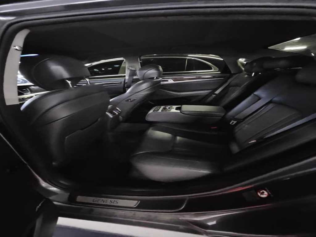 Genesis G80 - Vista 5