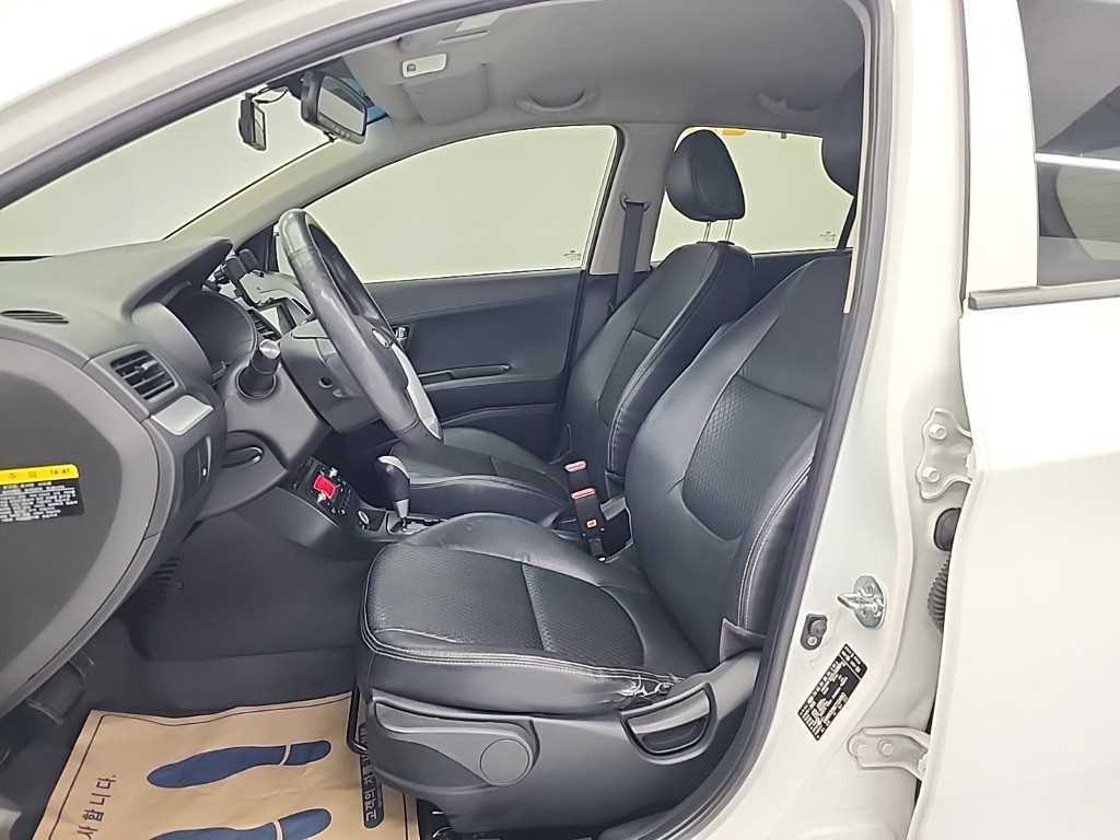 KIA Morning - Vista 11