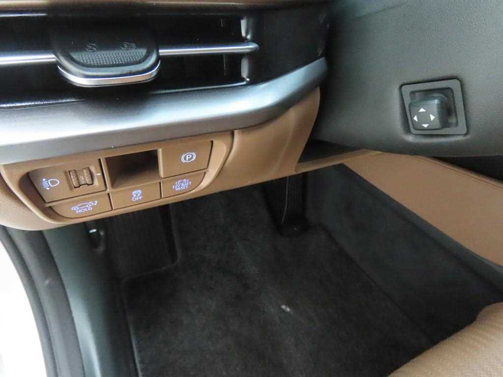 HYUNDAI Grandeur - Vista 10
