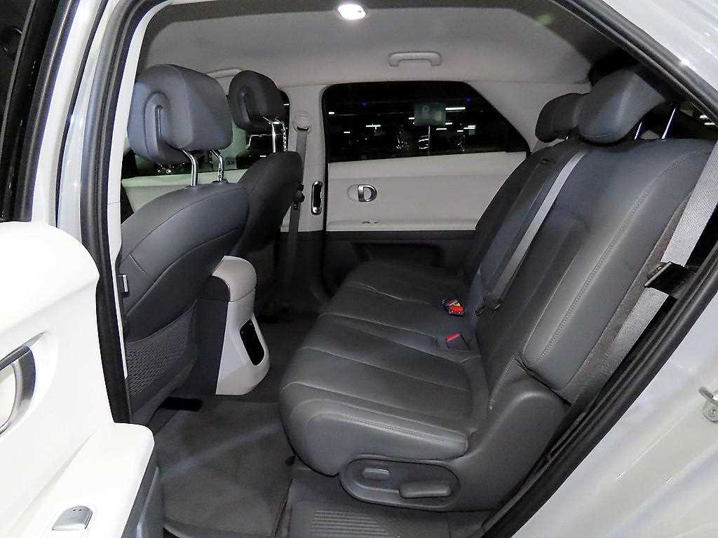 HYUNDAI Ioniq 5 - Vista 7