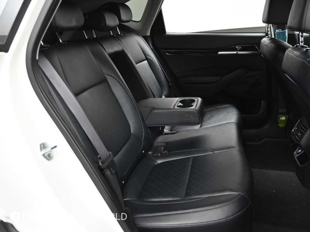 KIA Seltos - Vista 12