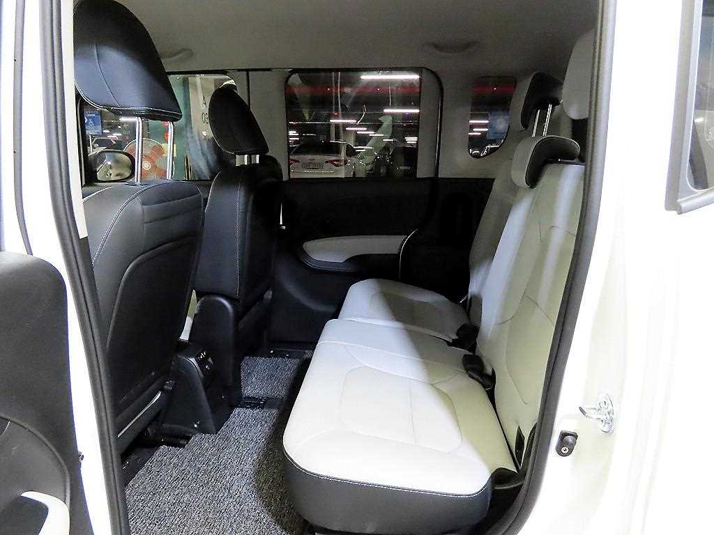 KIA Ray - Vista 7