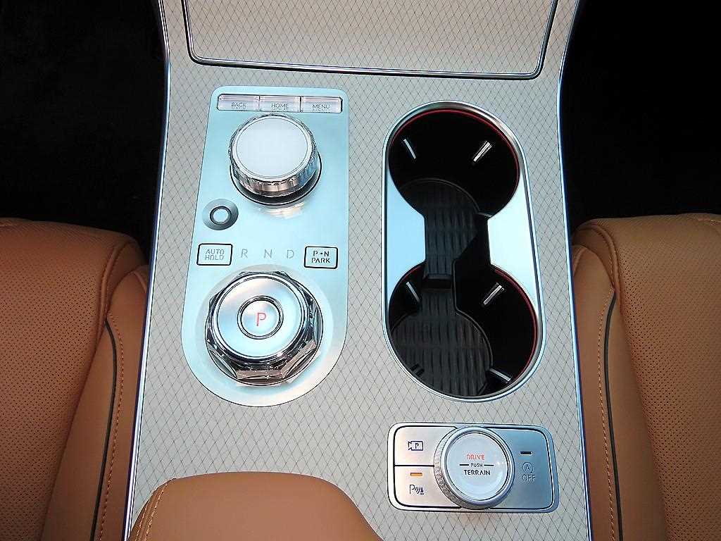 Genesis GV80 - Vista 11
