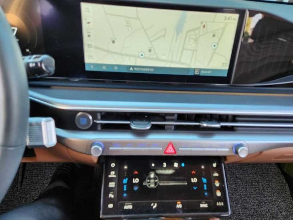 HYUNDAI Grandeur - Vista 3