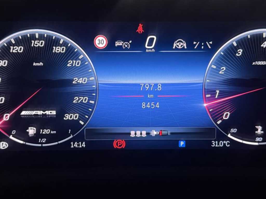 Mercedes Benz CLA Class - Vista 10