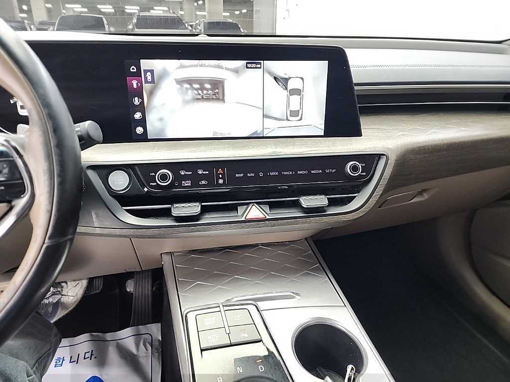 KIA K8 - Vista 10