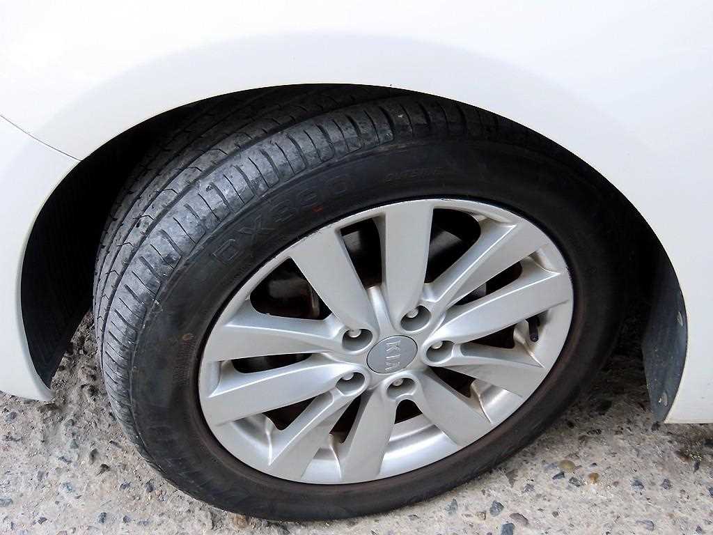 KIA K3 2015 Blanco - Importación desde Corea - HF Imports Iquique - Foto 19