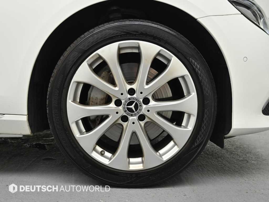 Mercedes Benz E class 2019 Blanco - Importación desde Corea - HF Imports Iquique - Foto 18