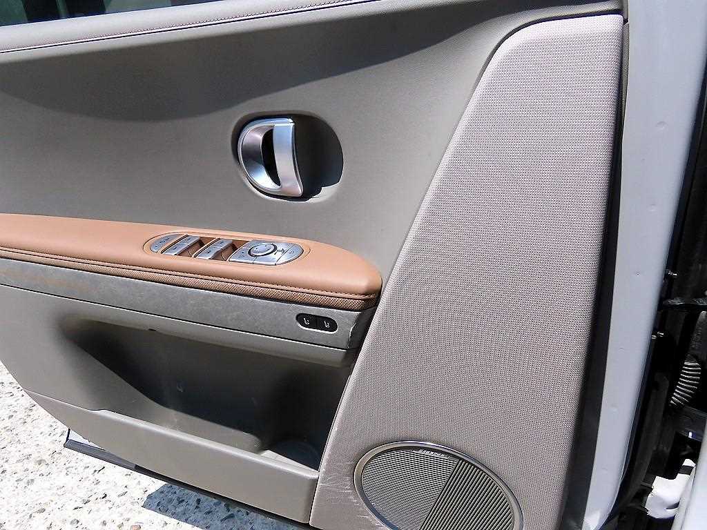 HYUNDAI Ioniq 5 - Vista 11