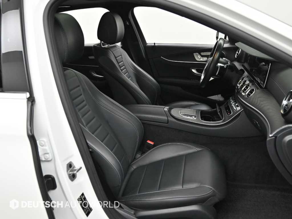 Mercedes Benz E class - Vista 10