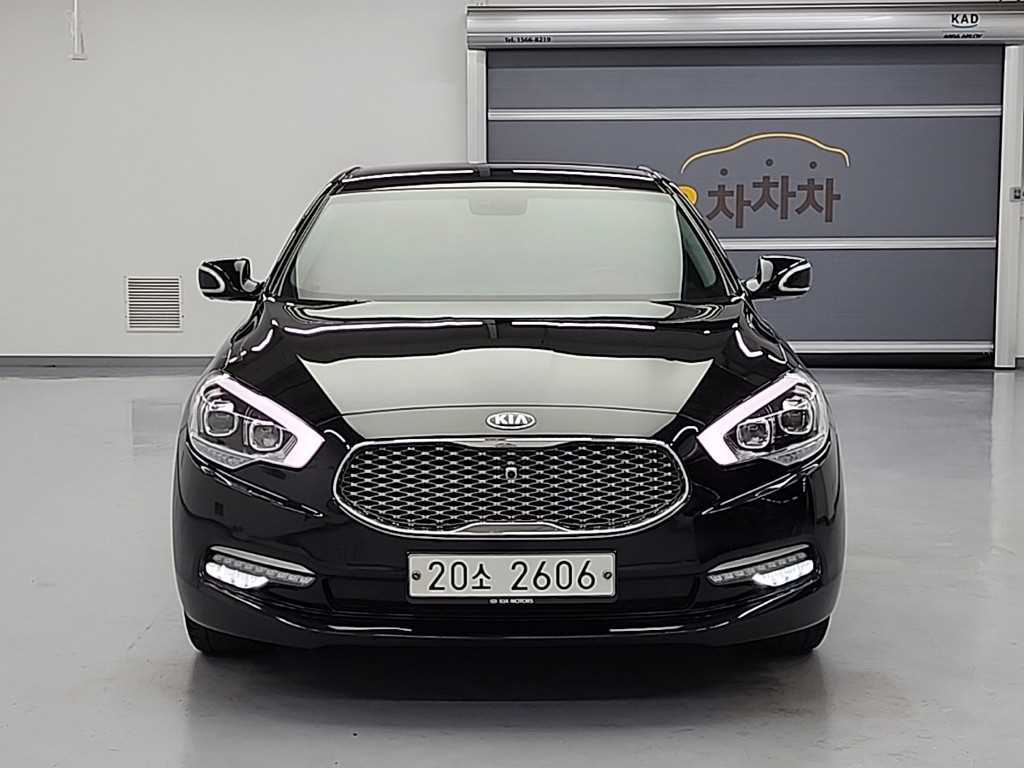 KIA K9 - Vista 2