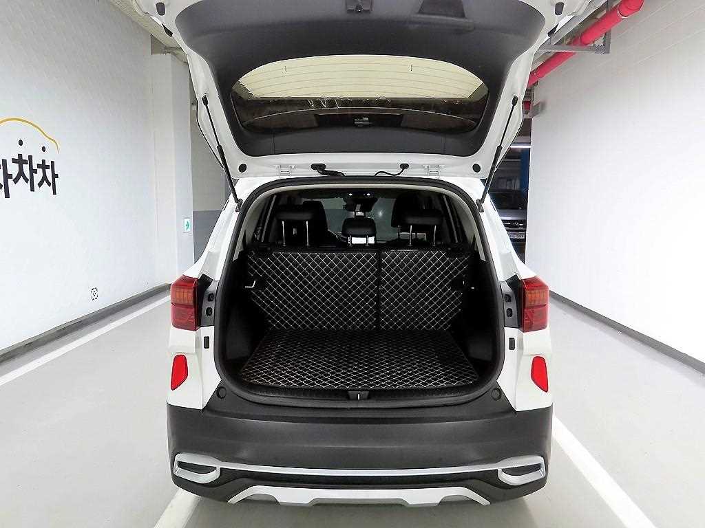 KIA Seltos - Vista 5