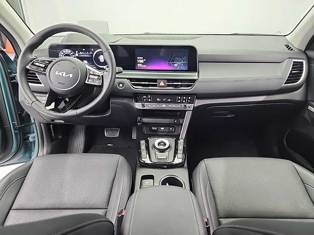 KIA Seltos - Vista 7