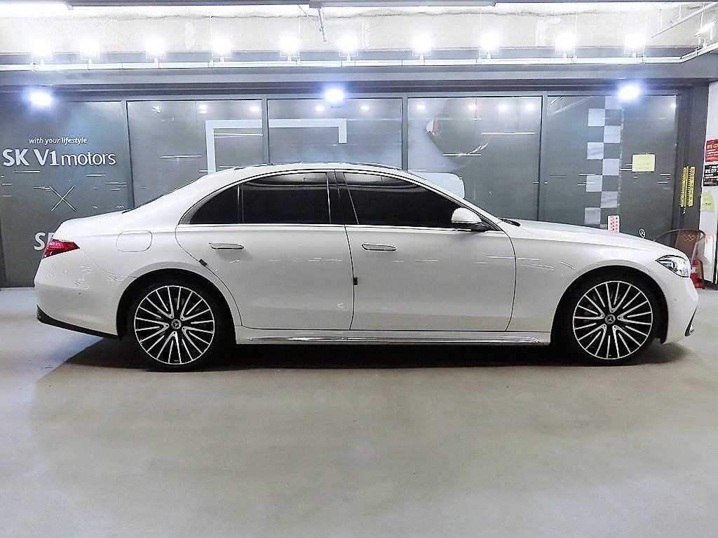 Mercedes Benz S Class - Vista 3