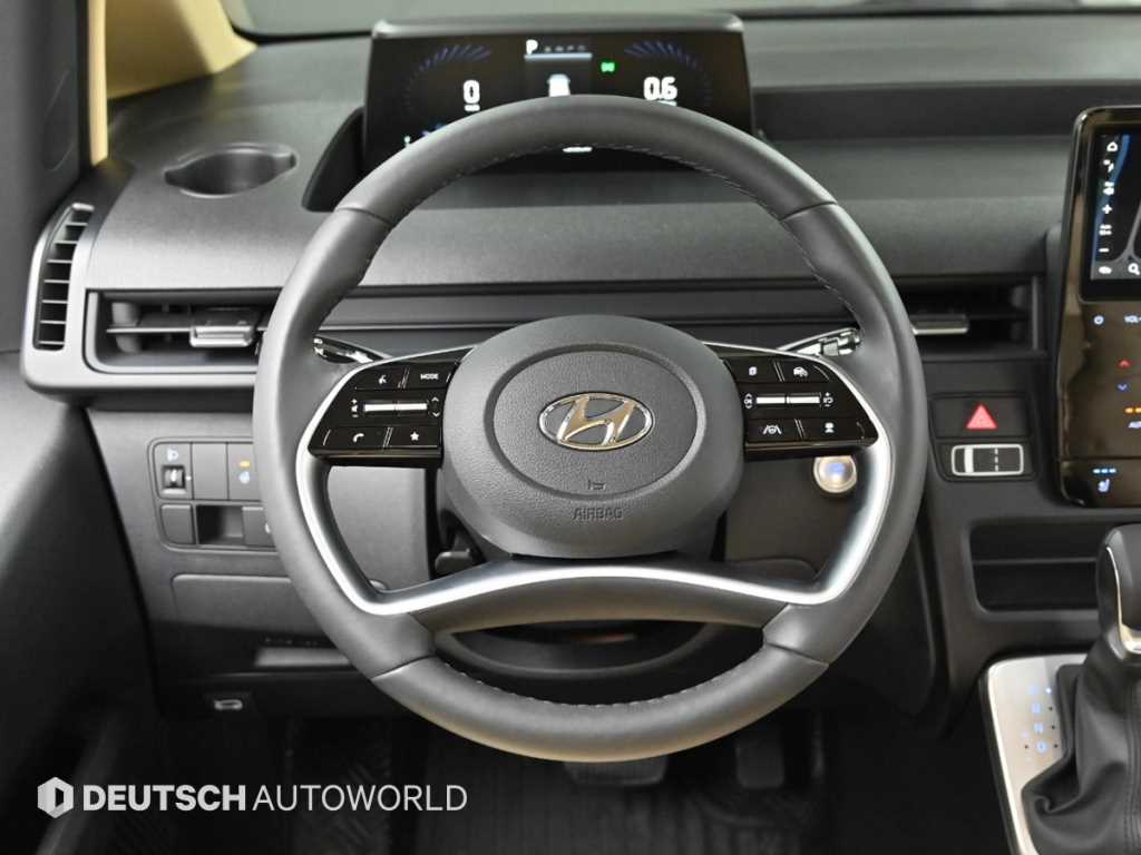 HYUNDAI Staria 2024 Gris - Importación desde Corea - HF Imports Iquique - Foto 13