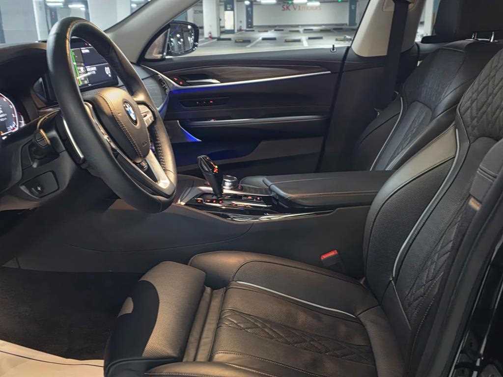 BMW Gran Turismo 2023 Negro - Importación desde Corea - HF Imports Iquique - Foto 13