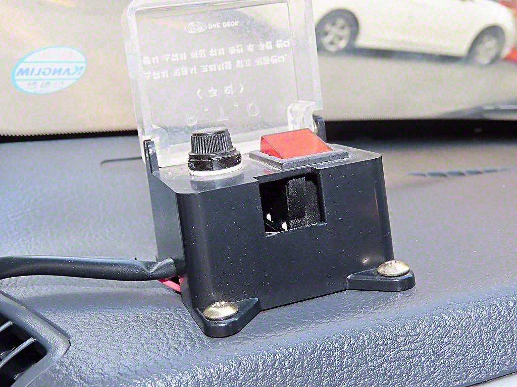 Small Truck Complaint (complaint vehicle) - Vista 11