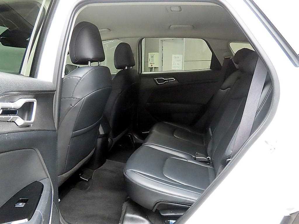 KIA Sportage - Vista 6
