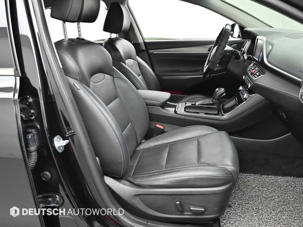HYUNDAI Grandeur - Vista 10