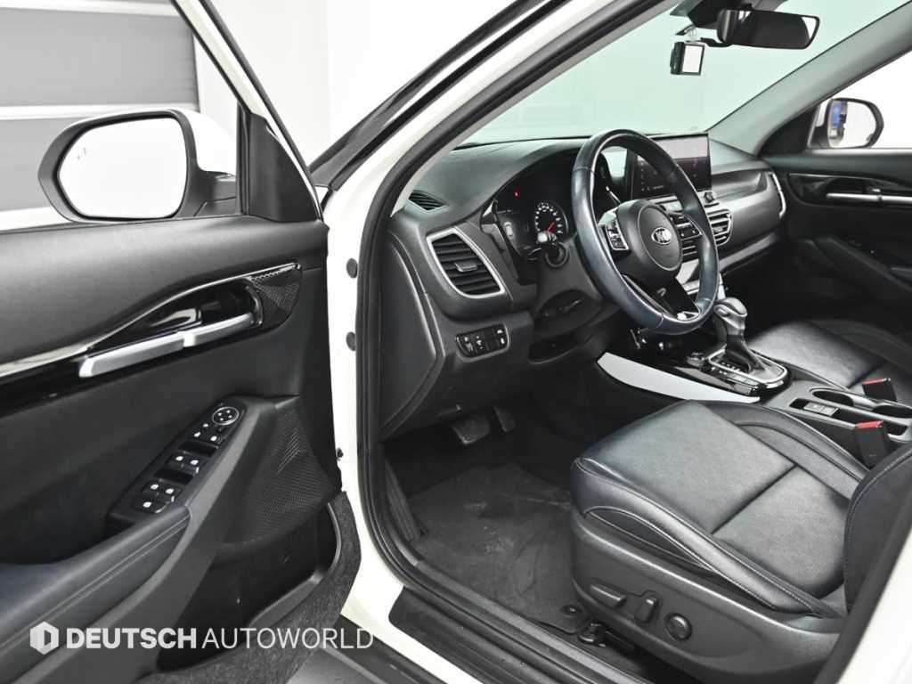 KIA Seltos - Vista 11