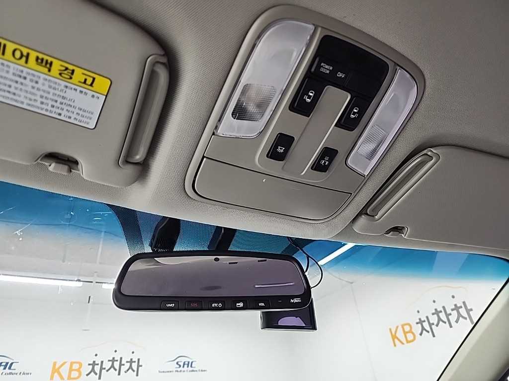 KIA Carnival 2019 - Importación desde Corea - HF Imports Iquique - Foto 17