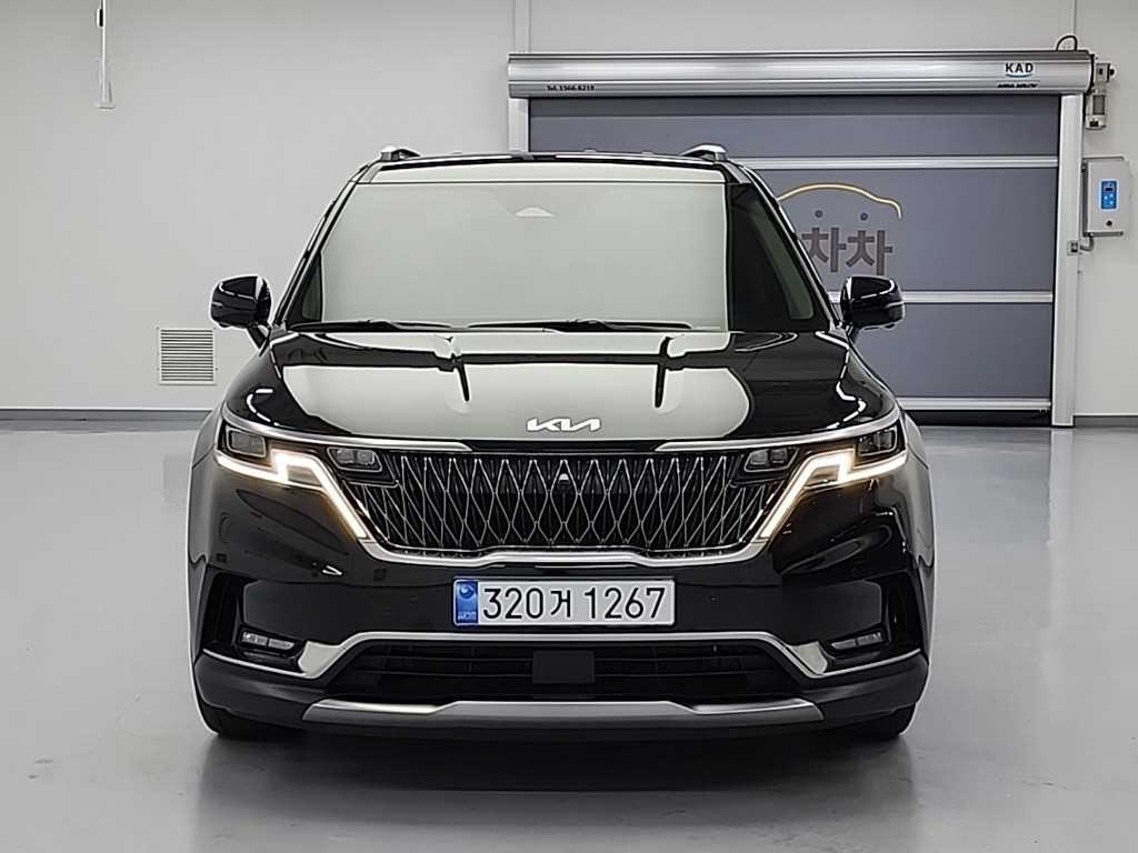 KIA Carnival - Vista 2