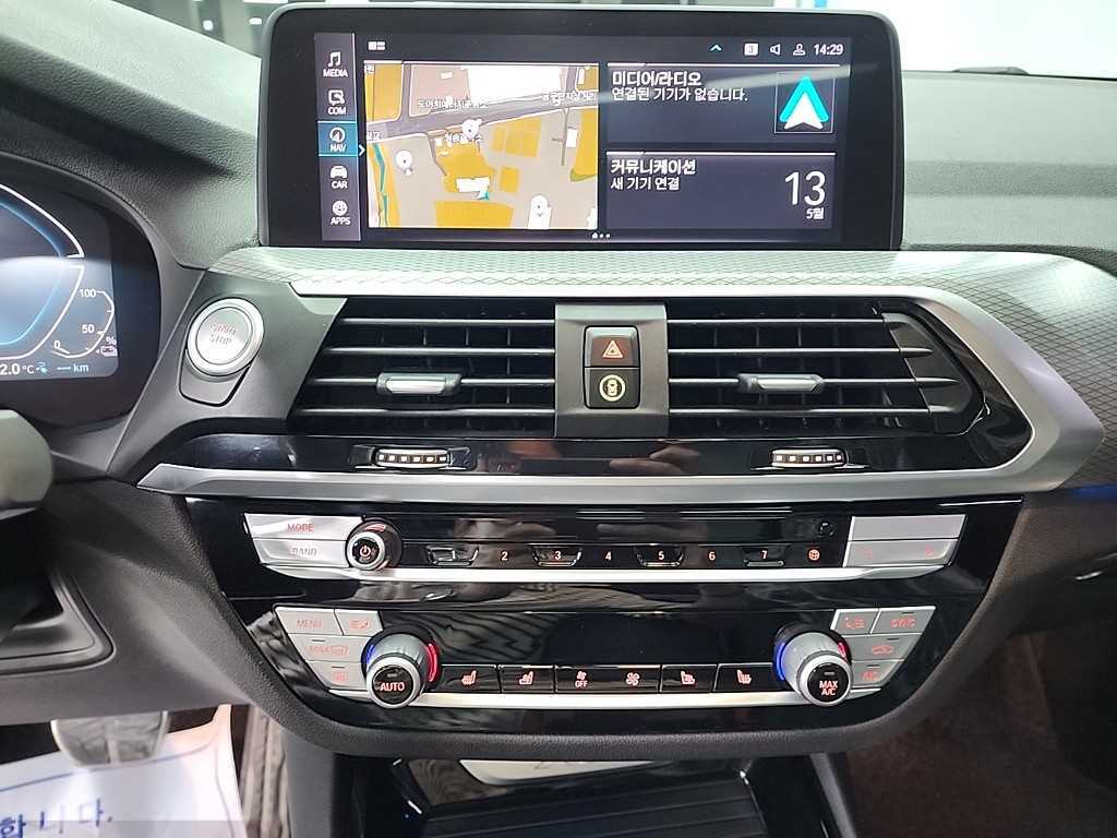 BMW X3 - Vista 10