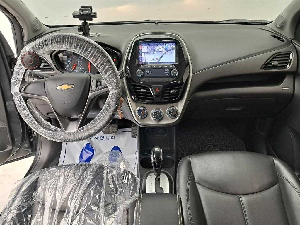 Chevrolet Spark - Vista 6