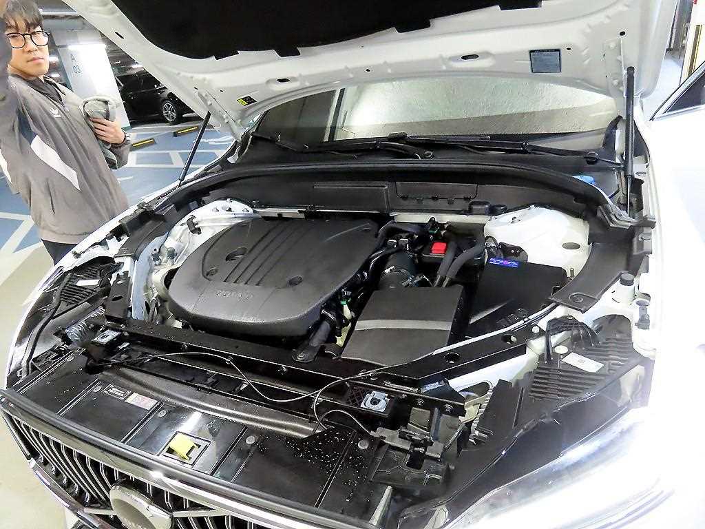 Volvo XC60 2022 - Importación desde Corea - HF Imports Iquique - Foto 19
