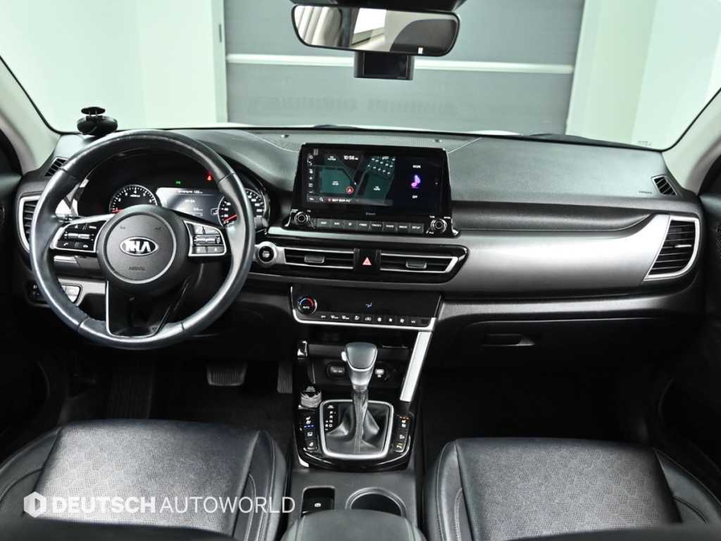 KIA Seltos - Vista 7
