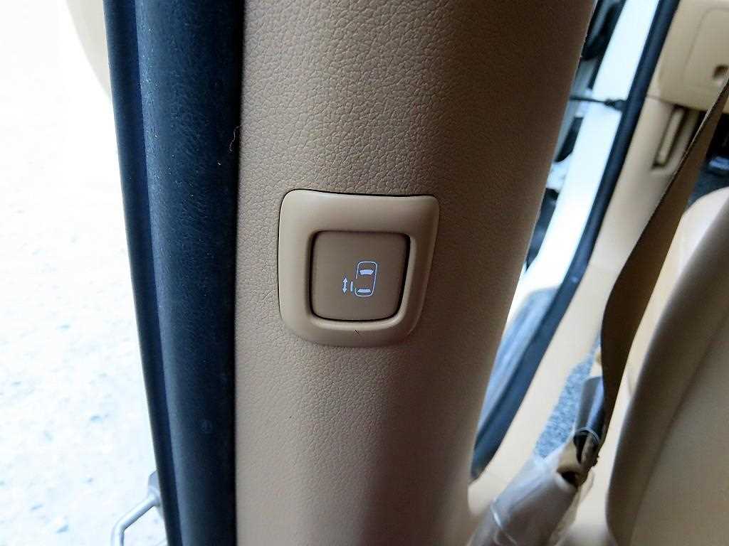 KIA Carnival 2016 Blanco - Importación desde Corea - HF Imports Iquique - Foto 16