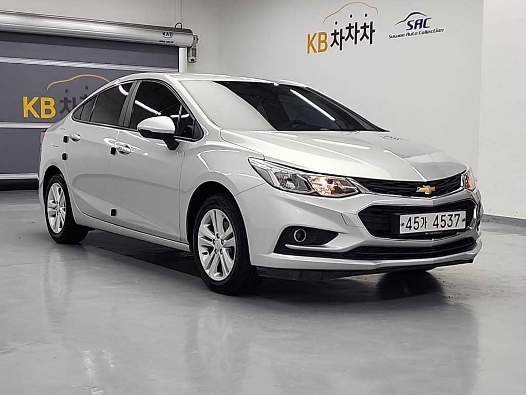Chevrolet Cruise - Vista 4