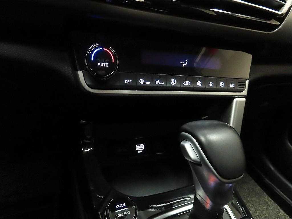 KIA Seltos 2020 Blanco - Importación desde Corea - HF Imports Iquique - Foto 16