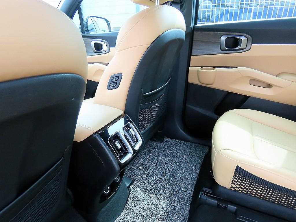 KIA Sorento 2022 Gris - Importación desde Corea - HF Imports Iquique - Foto 16
