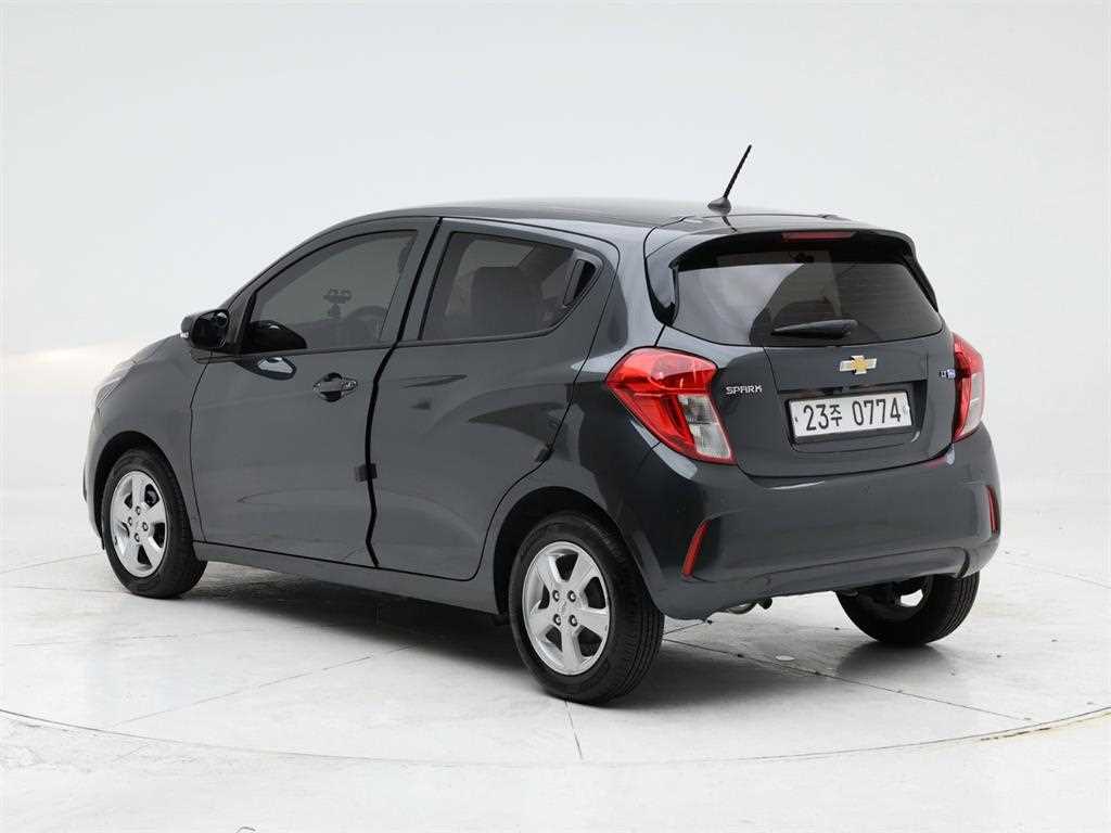 Chevrolet Spark - Vista 4