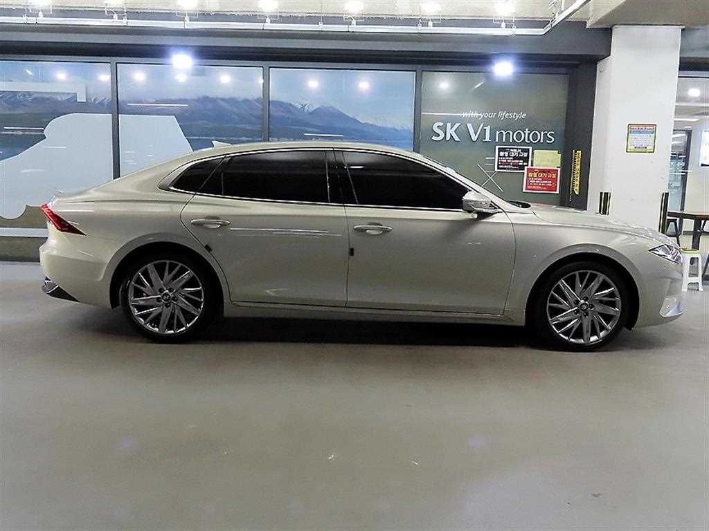HYUNDAI Grandeur - Vista 3
