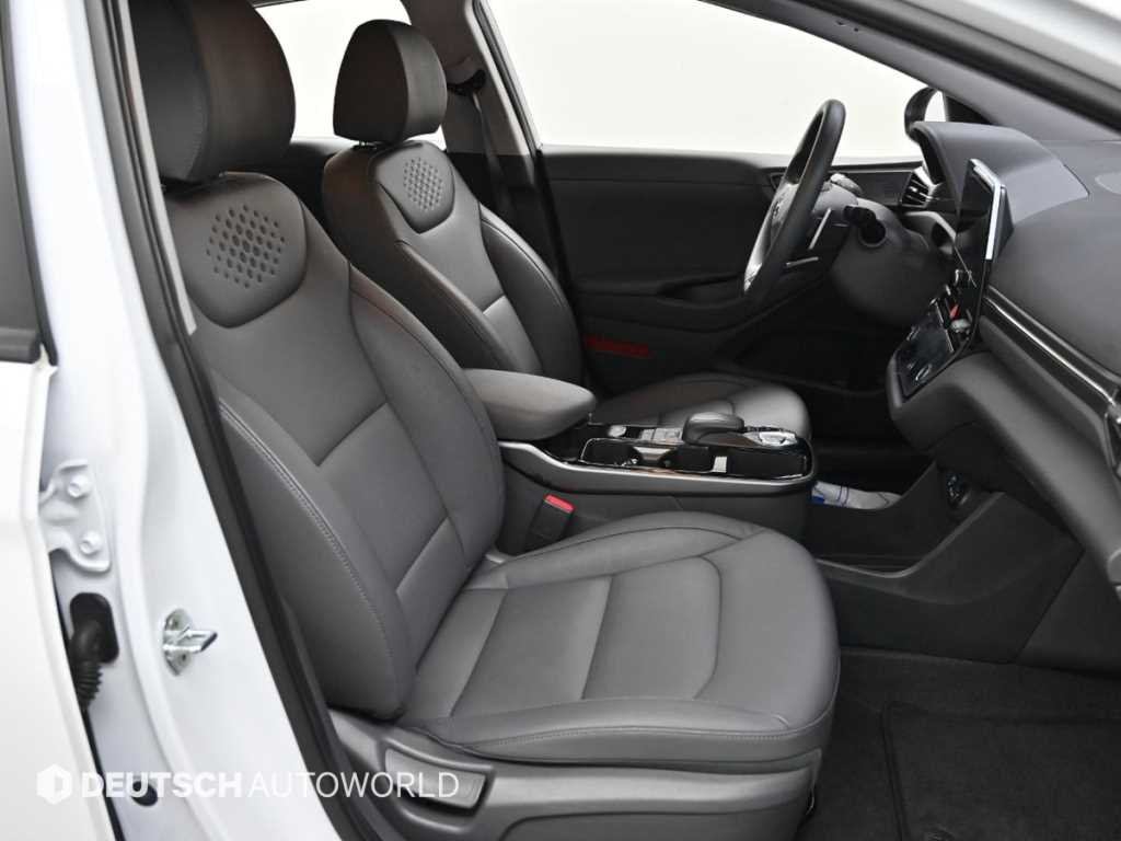 HYUNDAI Ioniq - Vista 10