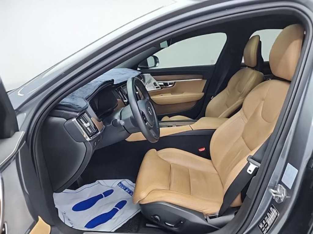 Volvo S90 - Vista 11