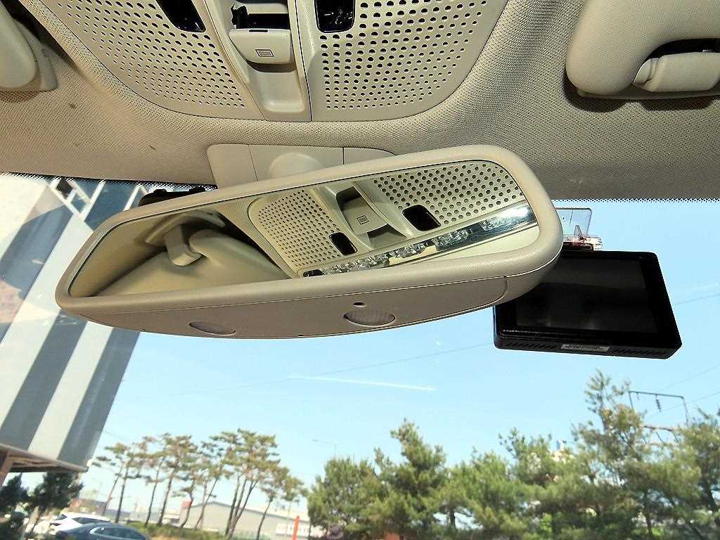 Mercedes Benz C Class 2018 Blanco - Importación desde Corea - HF Imports Iquique - Foto 16