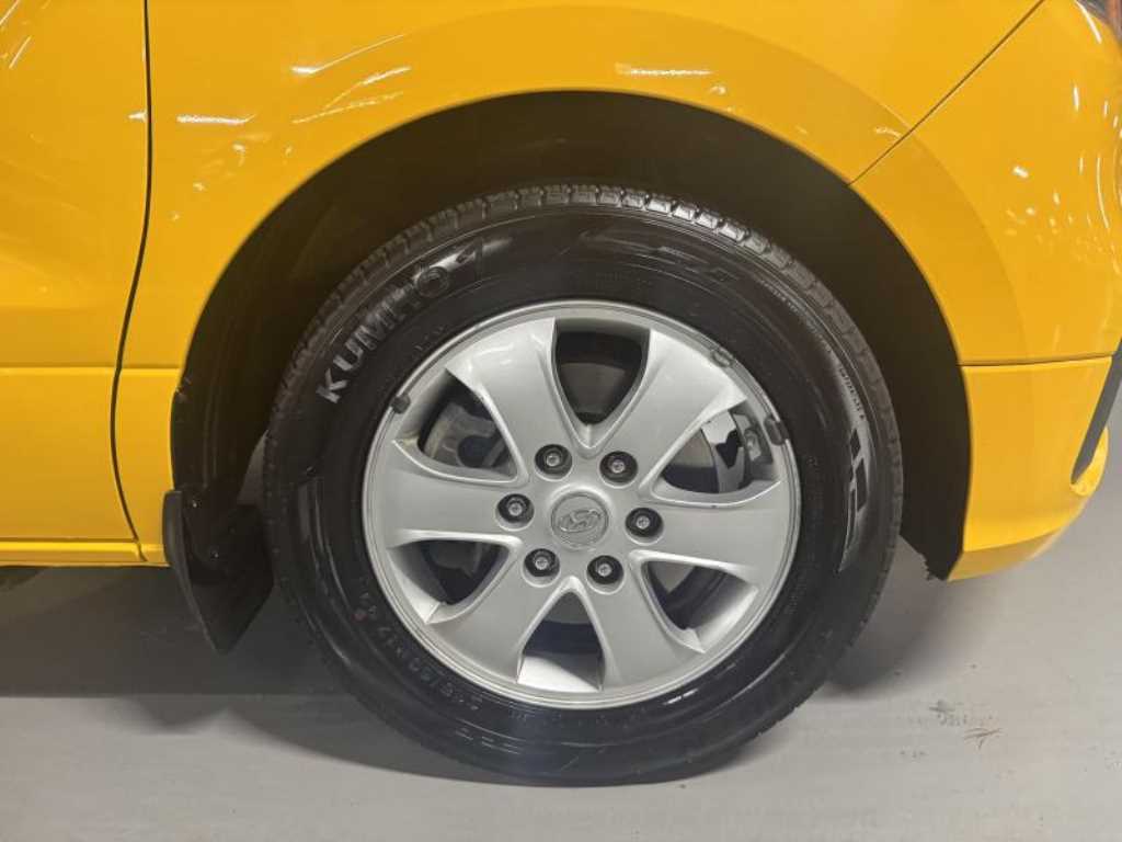 HYUNDAI Starex 2019 Amarillo - Importación desde Corea - HF Imports Iquique - Foto 20