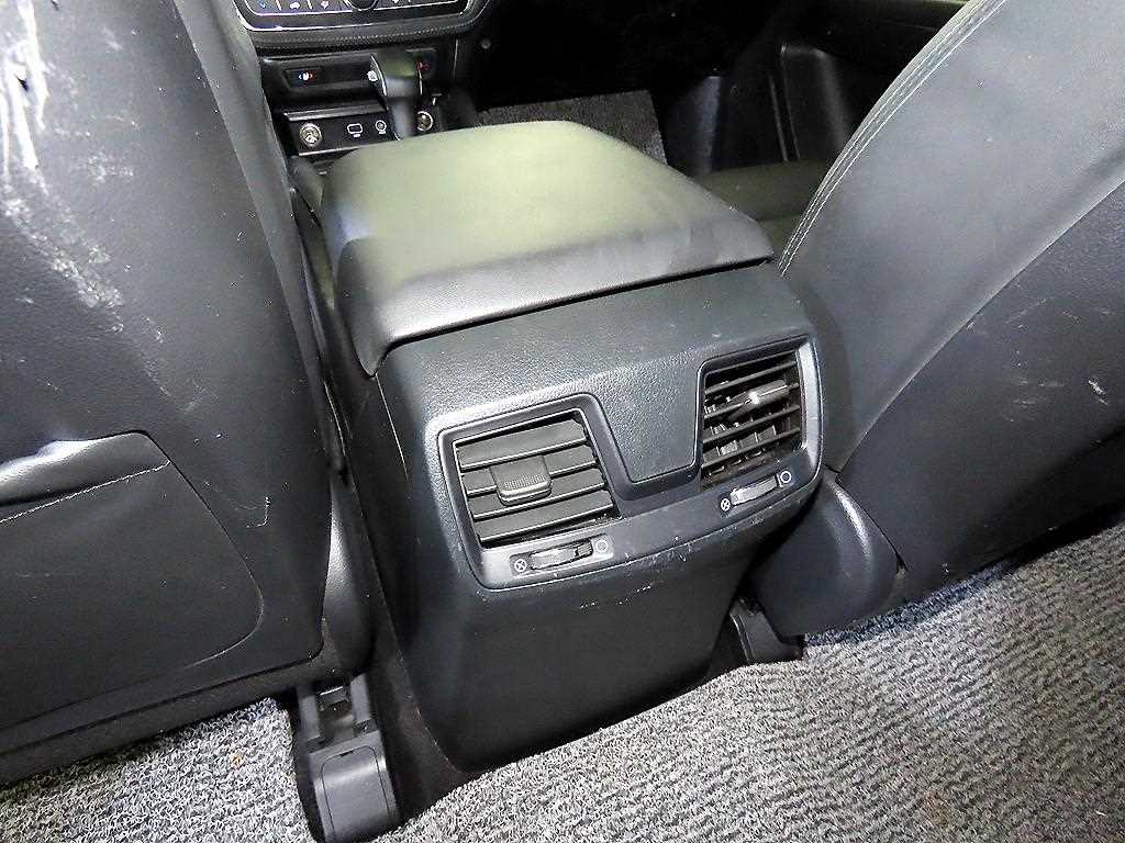 Ssangyong Rexton 2021 Gris - Importación desde Corea - HF Imports Iquique - Foto 17